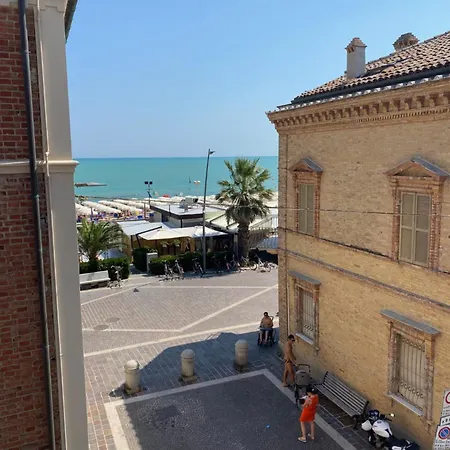 La Casa Al Mare Apartment *
